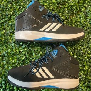 Big Boys Ortholite Adidas Basketball Shoes Size 5